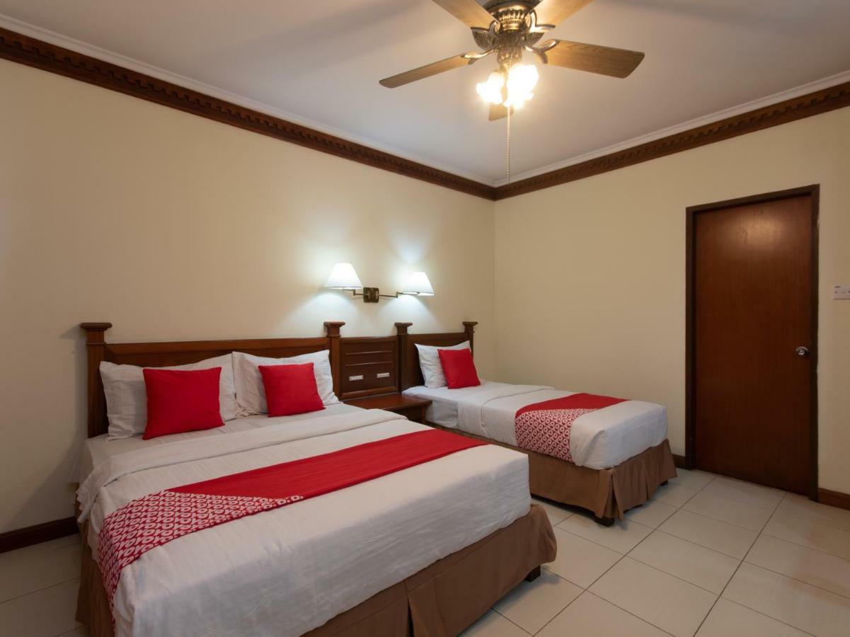 Super Oyo 89300 Zen Garden Resort Ranau Esterno foto